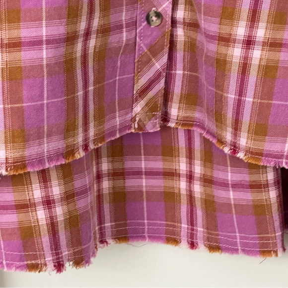 Wild Fable Women’s Pink Plaid Cropped Over-Sized Frayed Edge Flannel Shi… - Picture 5 of 11